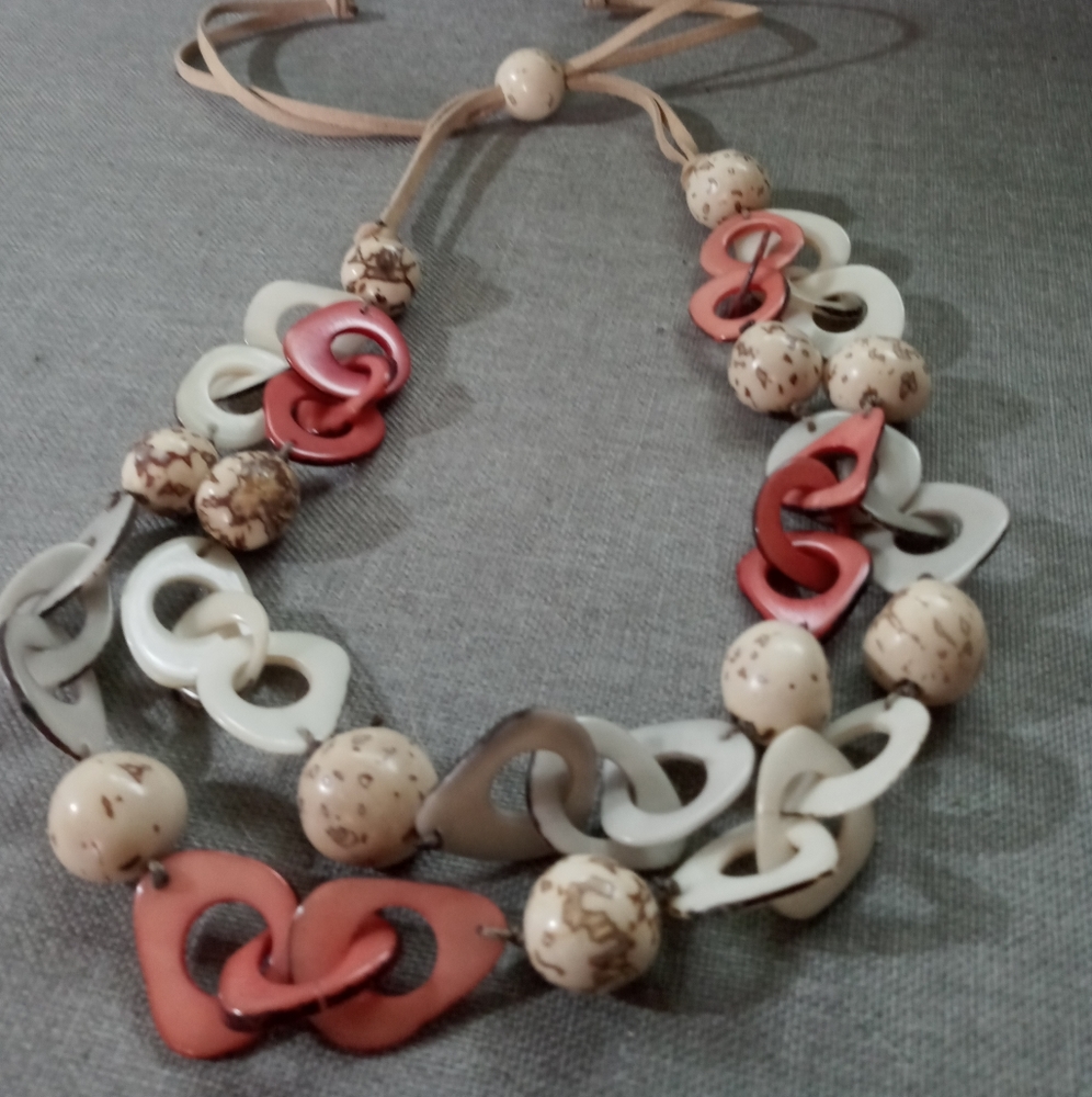 Layered long necklace with beads, and ovals